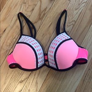 Victoria’s Secret bikini top
